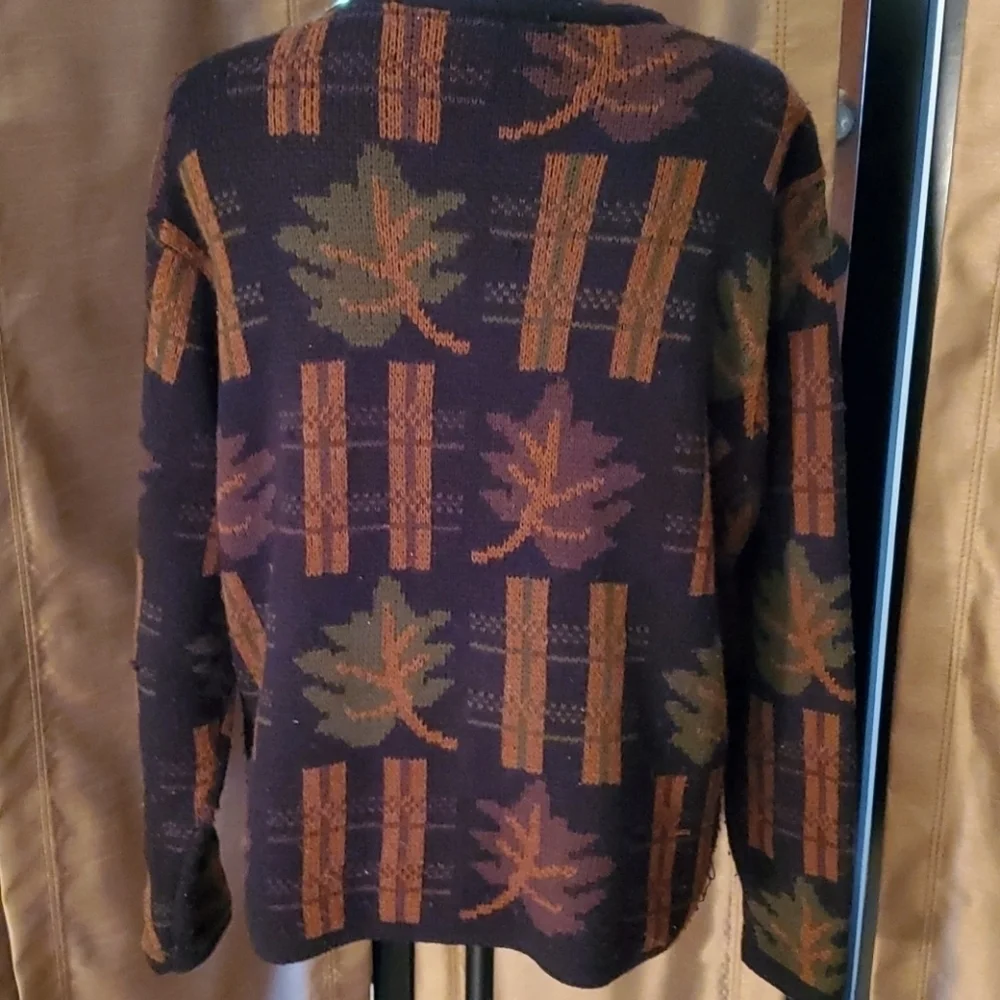 Crystal Kobe Sweater Womens Cardigan size L Cardigan leaf knit Vintage